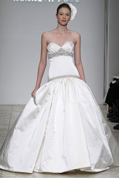 Hot-Sale-Wedding-Dress-Gown-Kenneth-Pool009 - 