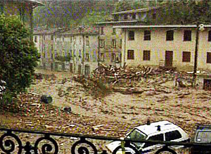 Lalluvione che 15 anni fa sconvolse la Versilia - 