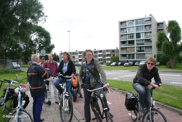René Vriezen 2011-06-24 #0033 Gemeente RaadsLeden bezoeken Presikhaaf op de fiets vrijdag 24 juni 2011