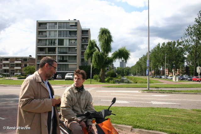 RenÃ© Vriezen 2011-06-24 #0035 Gemeente RaadsLeden bezoeken Presikhaaf op de fiets vrijdag 24 juni 2011