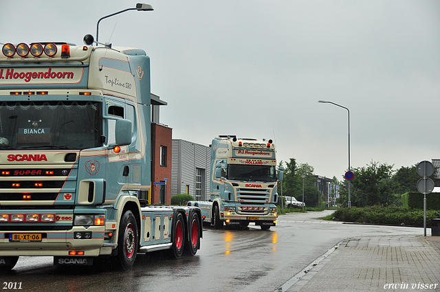P.J. V8 010-border pj hoogendoorn 2