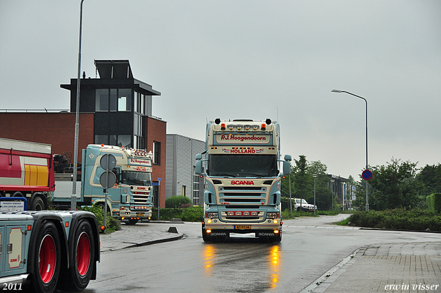 P.J. V8 011-border pj hoogendoorn 2