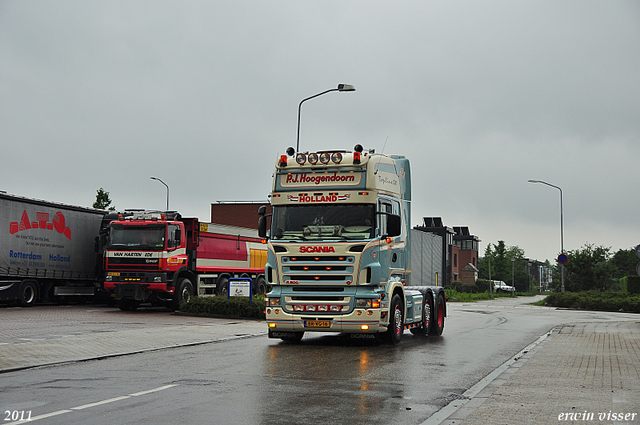 P.J. V8 026-border pj hoogendoorn 2