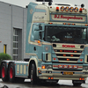 P.J. V8 069-border - pj hoogendoorn 2