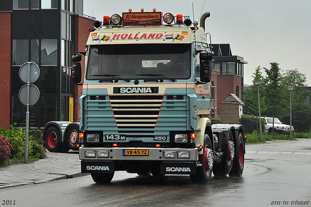 P.J. V8 078-border pj hoogendoorn 2