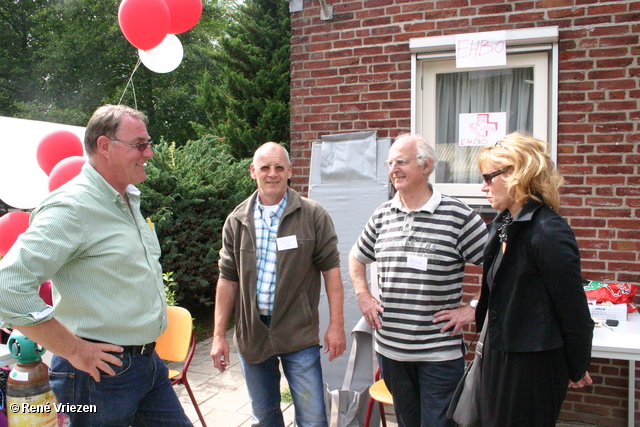 RenÃ© Vriezen 2011-07-07 #0025 BuurtFeest Presikhaaf-oost Buurtcentrum De Oosthof zondag 3 juli 2011