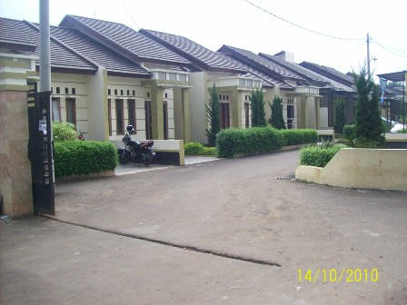 cipadu residence kav.1 no.2. yudi - 