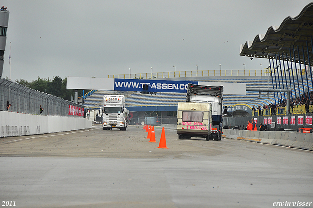 assen 2011 442-border caravanrace truckstar festival 2011