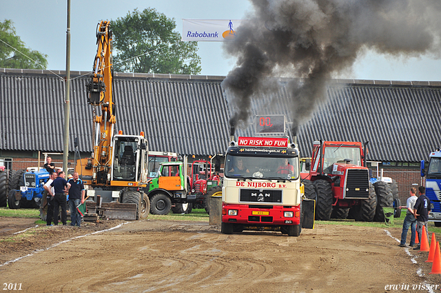 truckpull demo lunteren 161-border truckpull demo lunteren