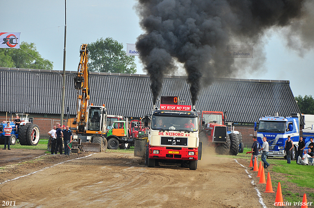 truckpull demo lunteren 174-border truckpull demo lunteren