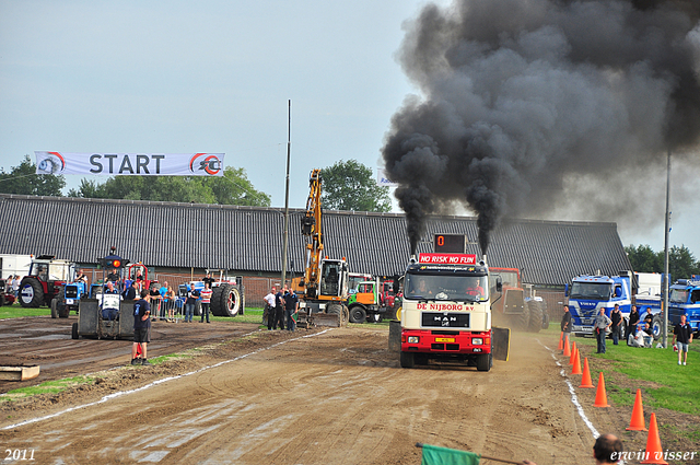 truckpull demo lunteren 180-border truckpull demo lunteren