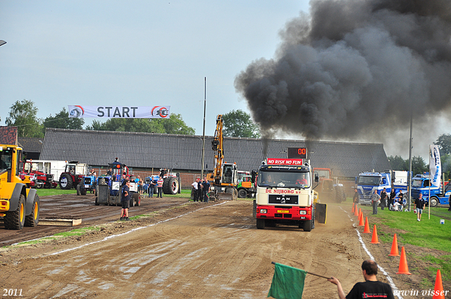 truckpull demo lunteren 183-border truckpull demo lunteren