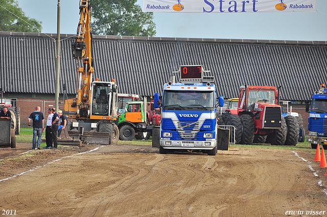 truckpull demo lunteren 210-border truckpull demo lunteren