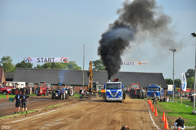 truckpull demo lunteren 223-border truckpull demo lunteren