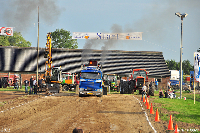 truckpull demo lunteren 247-border truckpull demo lunteren