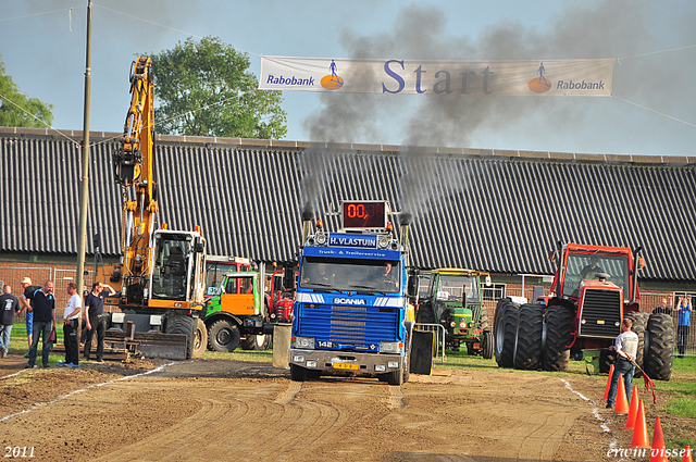 truckpull demo lunteren 250-border truckpull demo lunteren