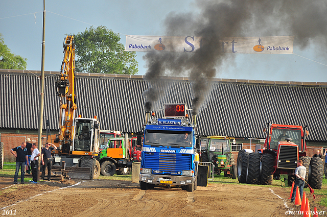 truckpull demo lunteren 260-border truckpull demo lunteren