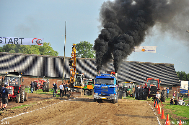 truckpull demo lunteren 271-border truckpull demo lunteren