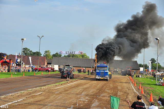 truckpull demo lunteren 284-border truckpull demo lunteren