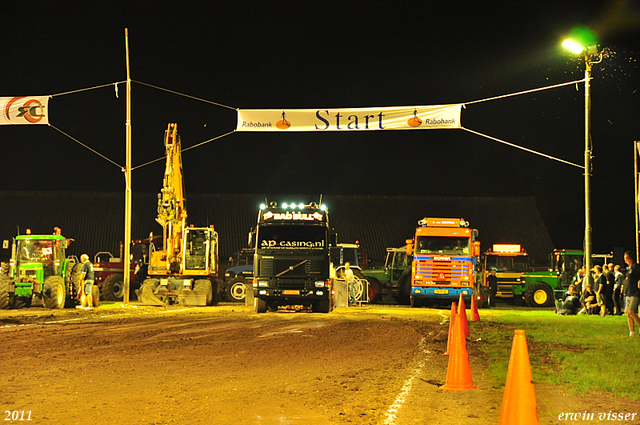 truckpull demo lunteren 322-border truckpull demo lunteren