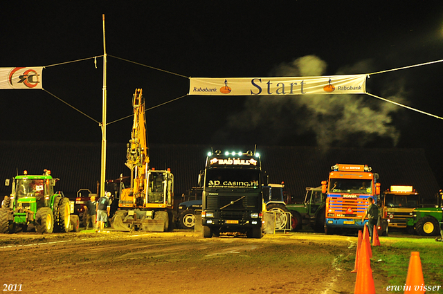 truckpull demo lunteren 327-border truckpull demo lunteren