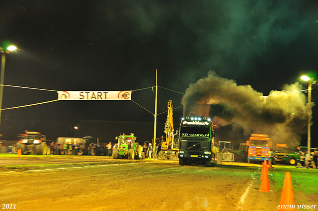 truckpull demo lunteren 340-border truckpull demo lunteren