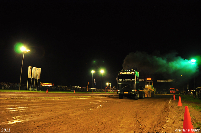 truckpull demo lunteren 350-border truckpull demo lunteren