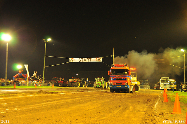 truckpull demo lunteren 381-border truckpull demo lunteren