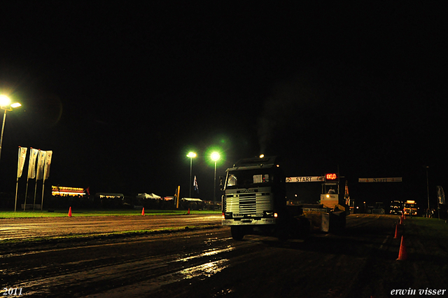 truckpull demo lunteren 400-border truckpull demo lunteren