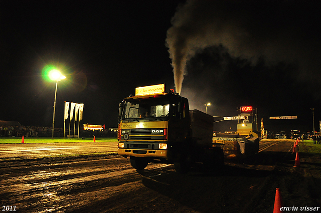 truckpull demo lunteren 425-border truckpull demo lunteren