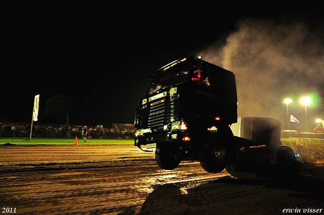 truckpull demo lunteren 465-border truckpull demo lunteren