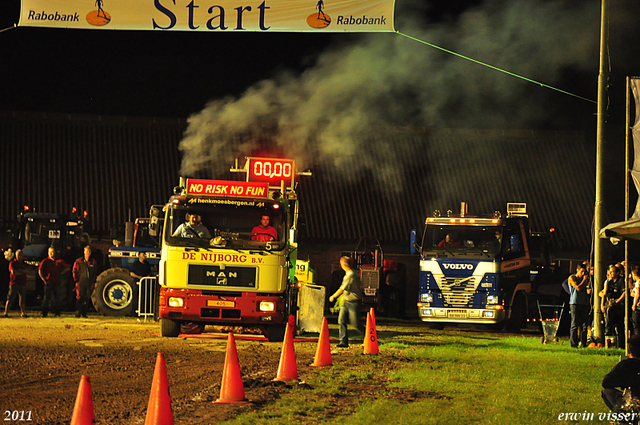 truckpull demo lunteren 470-border truckpull demo lunteren