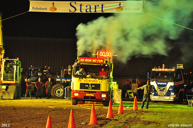 truckpull demo lunteren 471-border truckpull demo lunteren