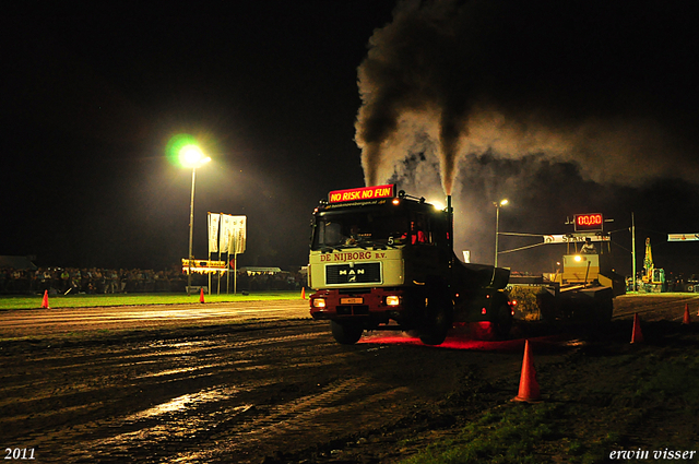 truckpull demo lunteren 502-border truckpull demo lunteren