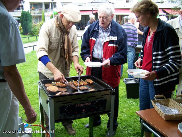 bbq Weldam 2011 (34) Buurtbarbecue in De Weldam 2011