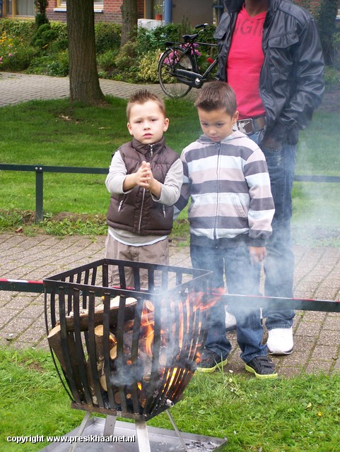 bbq Weldam 2011 (53) Buurtbarbecue in De Weldam 2011