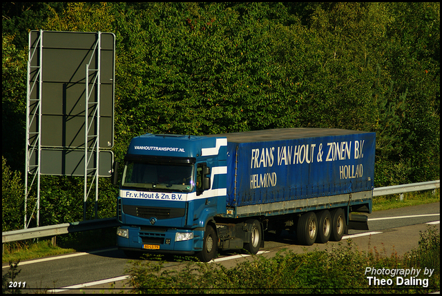 Hout & Zn van Frans - Helmond BS-LS-79 Renault 2011