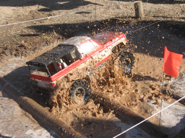 2010toughtruckchallenge371 scale photos