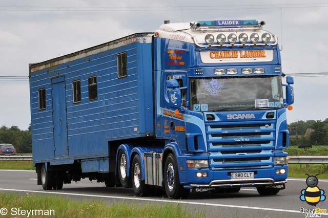 DSC 2230-border Truckstar Festival 2011