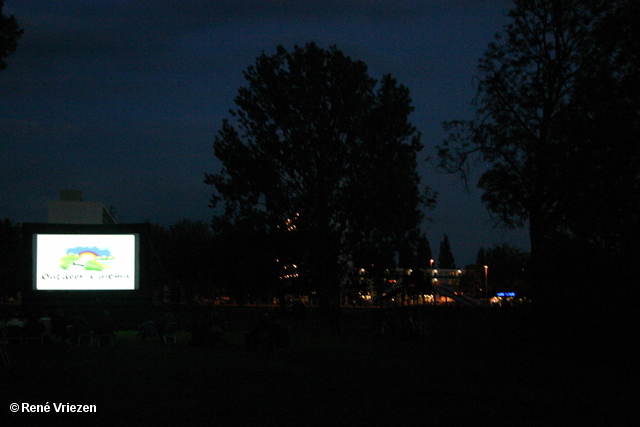 RenÃ© Vriezen 2011-08-27 #0016 Laatste OpenluchtBioscoop in Park Presikhaaf 2011 zaterdag 27 augustus 2011