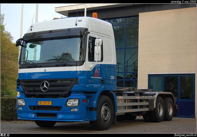 DSC 1786-border Schotpoort Transport