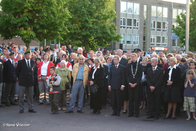 Â© RenÃ© Vriezen 2008-05-04 #0075 Dodenherdenking Kerkplein Arnhem zondag 4 mei 2008