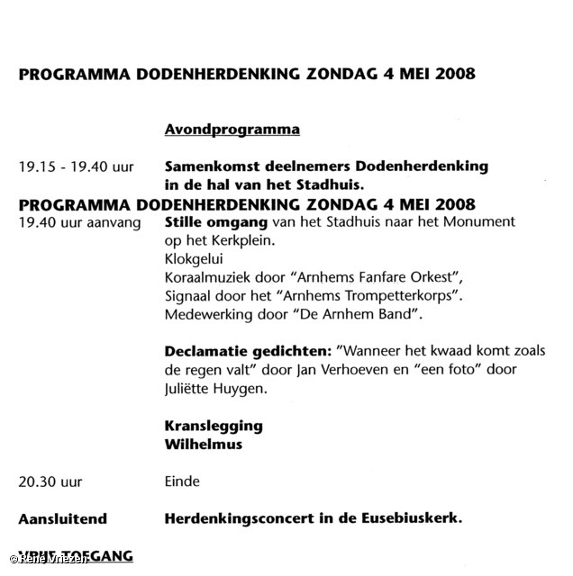  René Vriezen 2008-05-04 #0000  Dodenherdenking Kerkplein Arnhem zondag 4 mei 2008