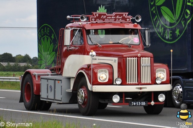 DSC 2544-border Truckstar Festival 2011