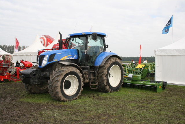 IMG 3187 new holland dag 2011 lelystad