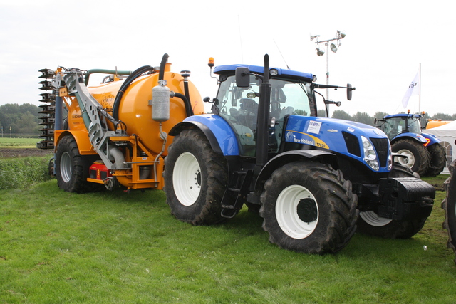 IMG 3193 new holland dag 2011 lelystad