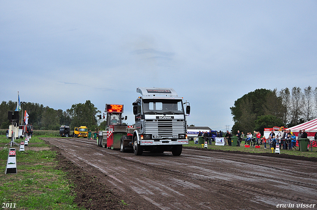 truckpull demo best 021-border truckpull demo best