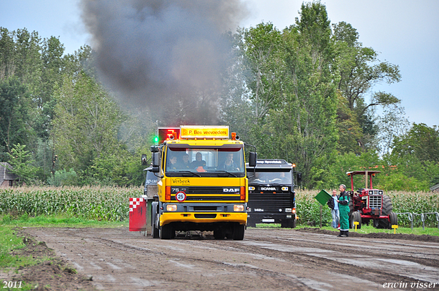 truckpull demo best 044-border truckpull demo best