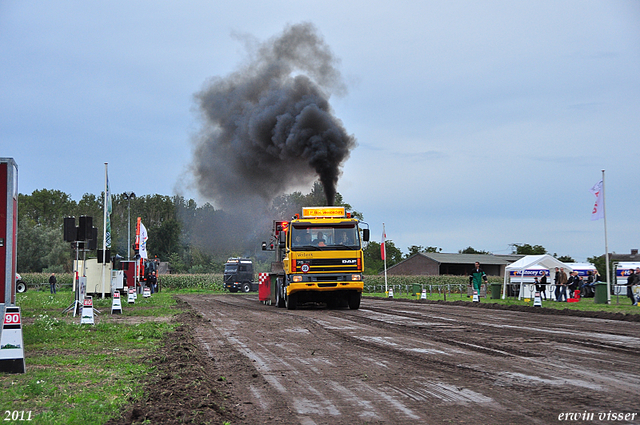 truckpull demo best 048-border truckpull demo best