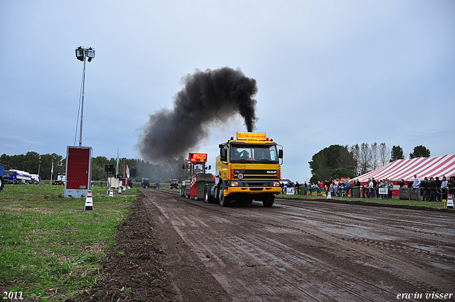 truckpull demo best 052-border truckpull demo best